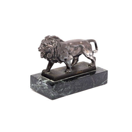 sterling_silver_lion_sculpture_0001_Capture One Catalog0198.jpg