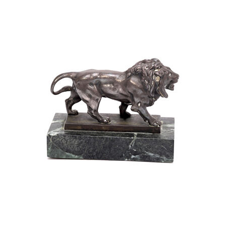 sterling_silver_lion_sculpture_0004_Capture One Catalog0202.jpg