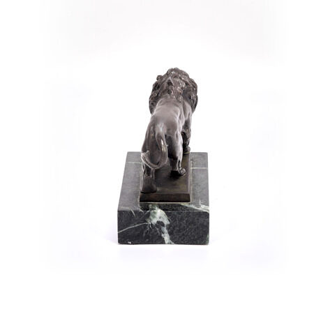 sterling_silver_lion_sculpture_0006_Capture One Catalog0204.jpg